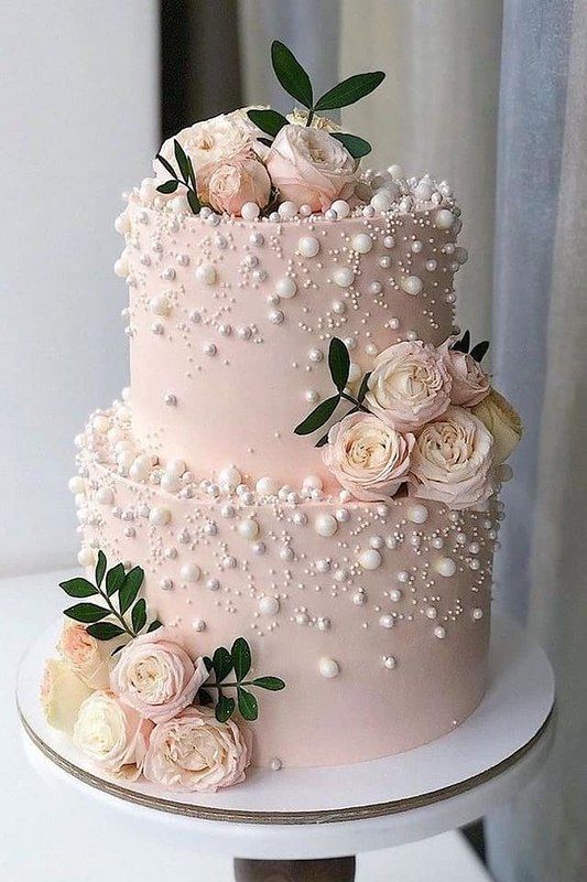 romanticna torta za vencanje sa cveticima