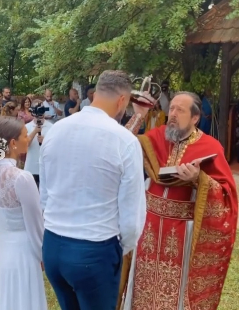 vencanje kosarkasa  Miroslava Raduljice