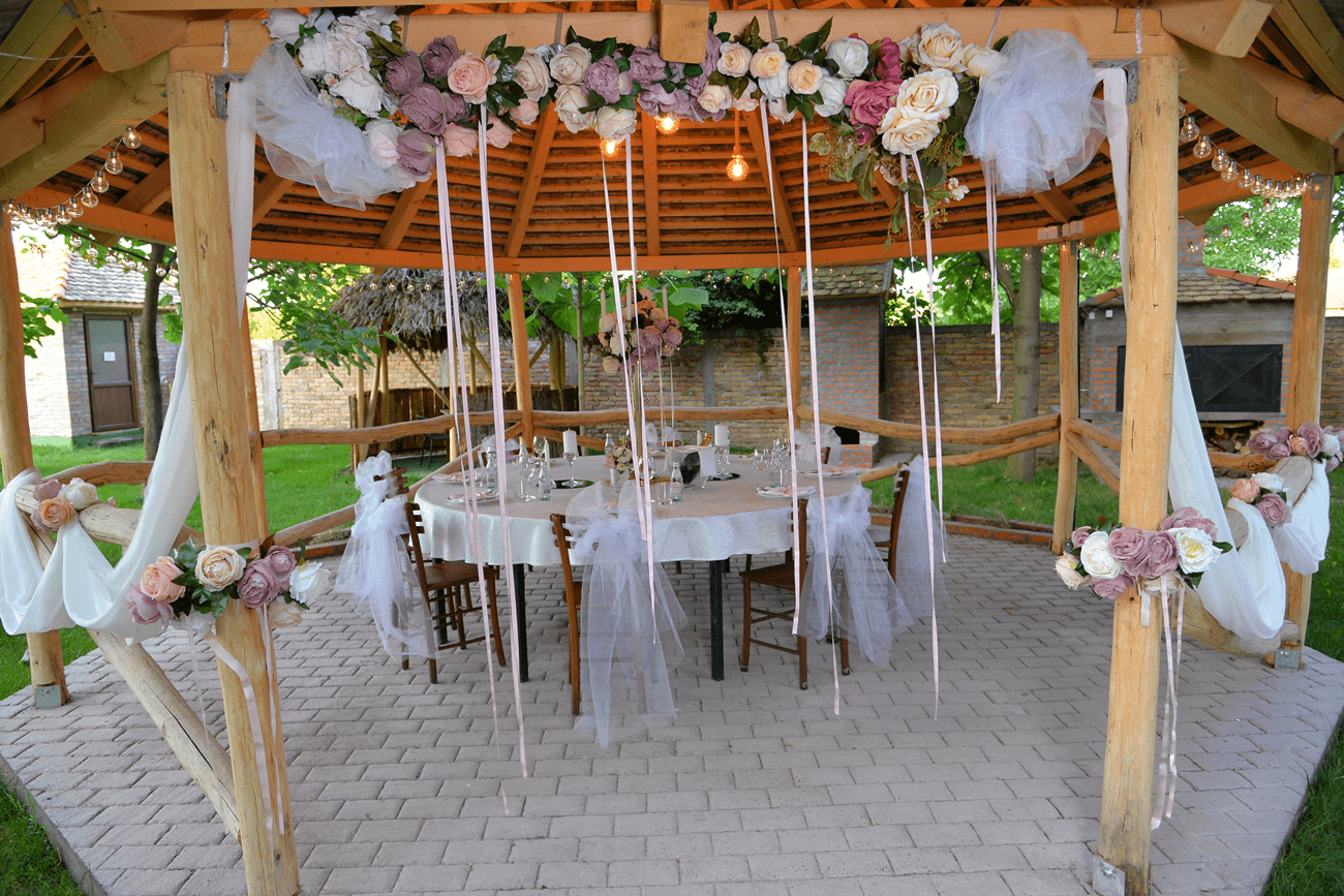 /uploads/vendors/1023/gallery/klub-dvoriste-krcedin-15.png