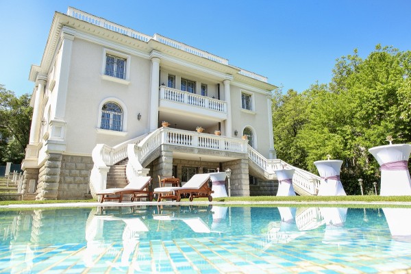 Muse Event House and Garden