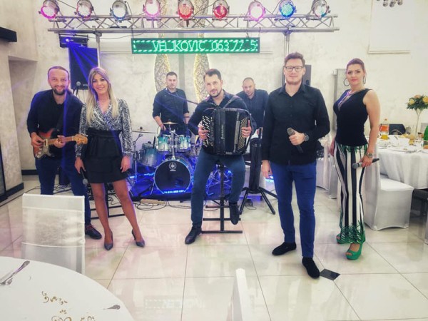 Pink Bend & Milan Veljković