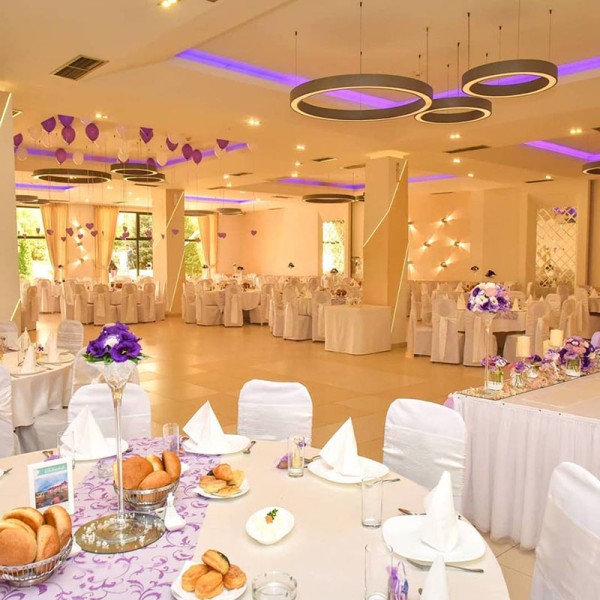 Hotel Dijana