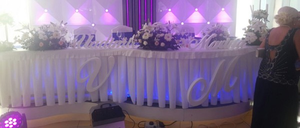 Restoran As, Sala fantastik