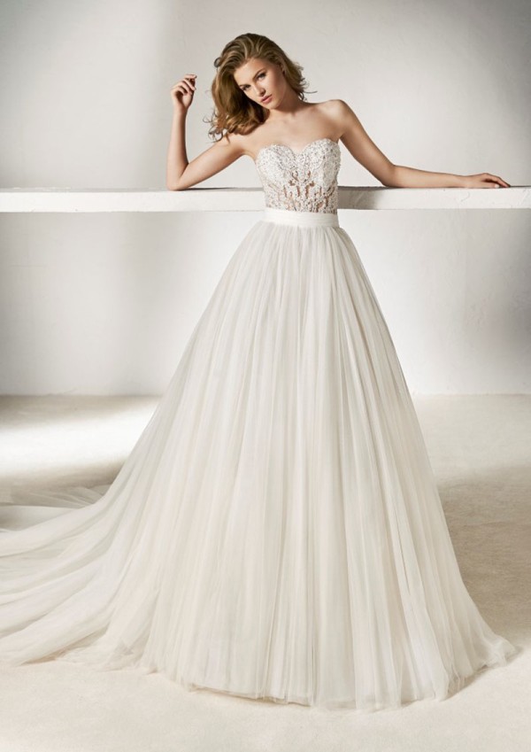 Odiva Wedding Dresses
