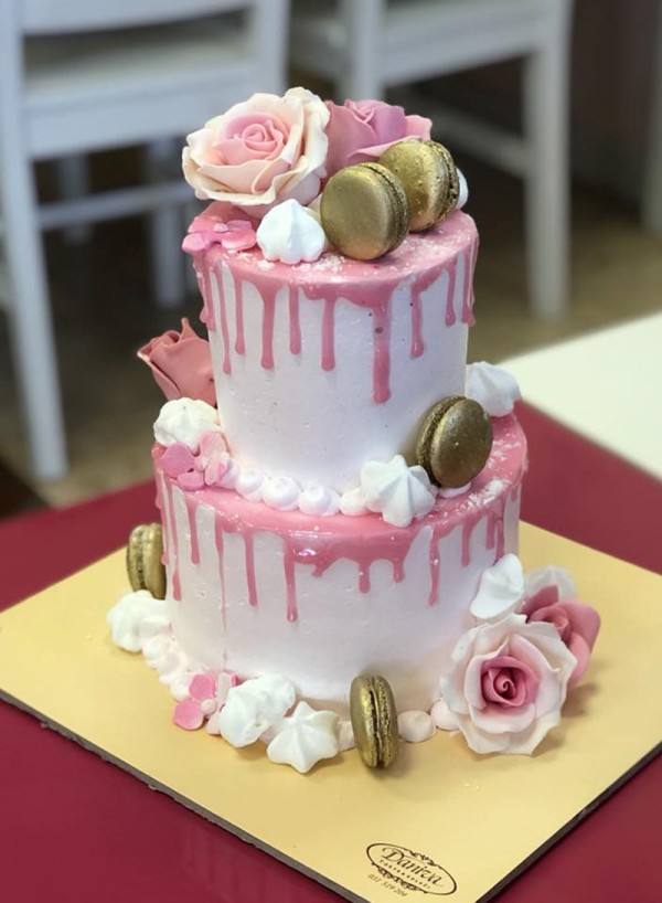 Daniva torte i kolači