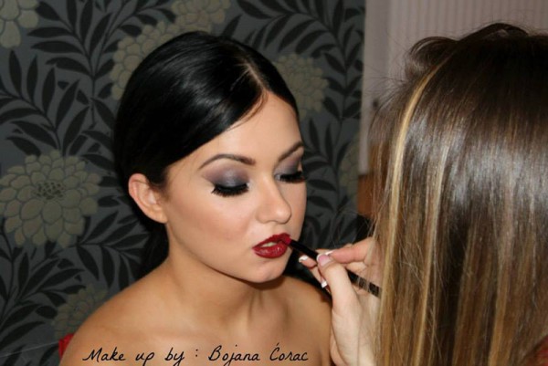 Bojana Profesionalno Šminkanje