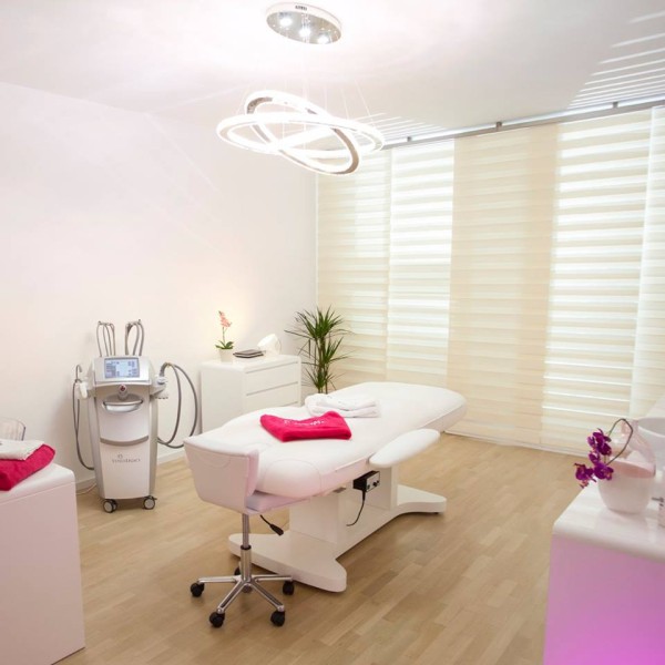 DermaVille - Center for Aesthetics