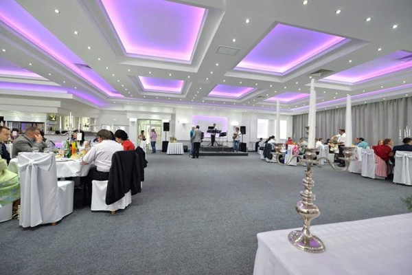 RESTORAN GRAND Svilajnac Sala