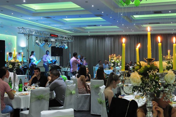 RESTORAN GRAND Svilajnac Sala