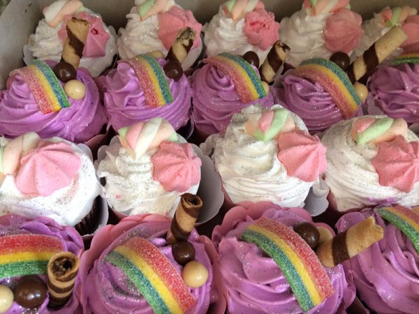 Cupcake Torte i kolači