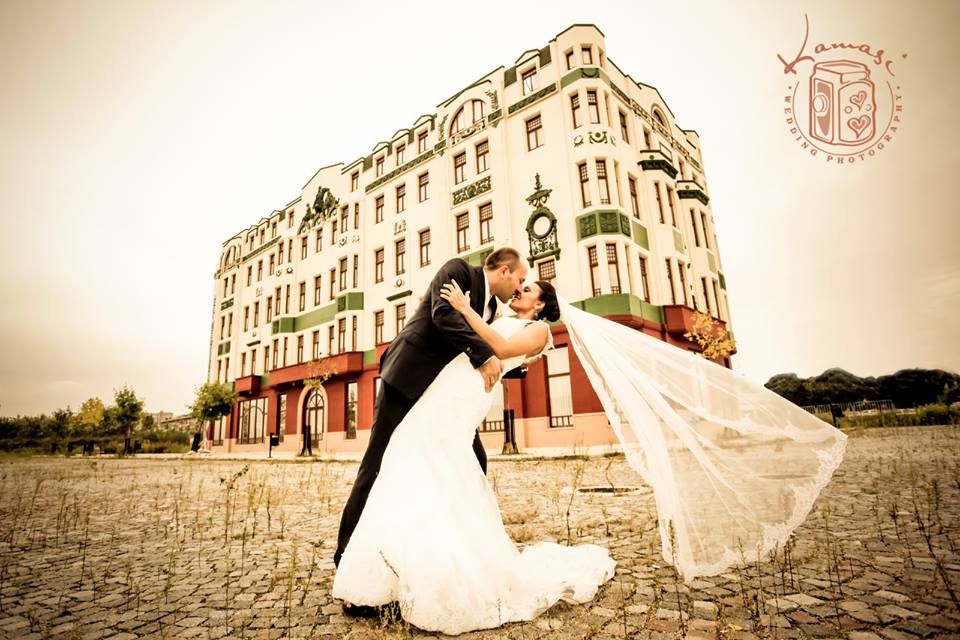 /uploads/vendors/2249/gallery/studio-kamasi-wedding-photography-12.jpg