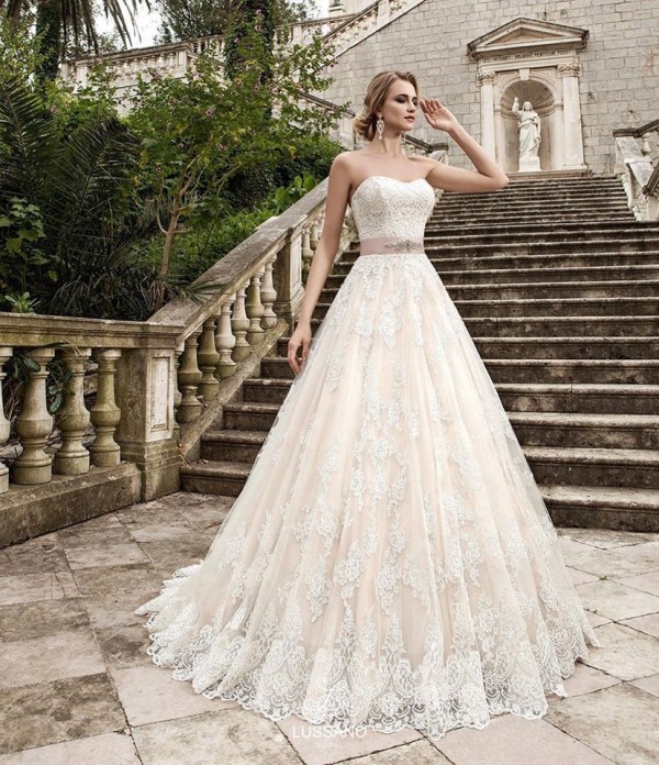 Lily Rose Salon venčanica