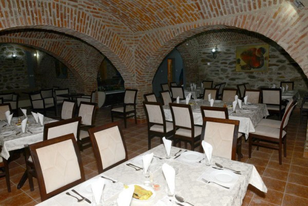 VILA GUNJETINAC Velika Sala