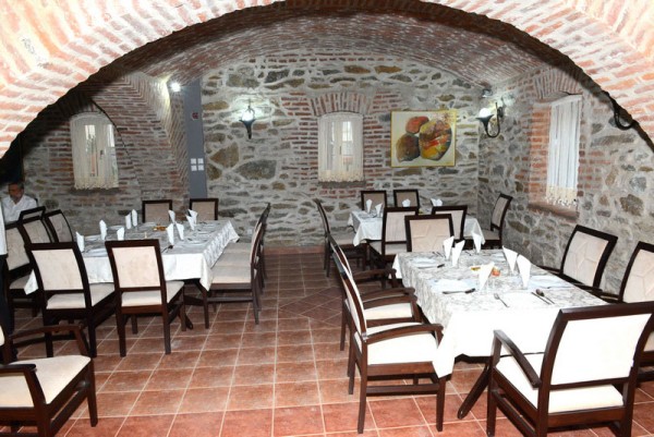 VILA GUNJETINAC Velika Sala