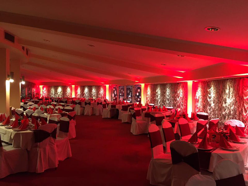 /uploads/vendors/238/gallery/hotel-hamburg-velika-sala-8.jpg