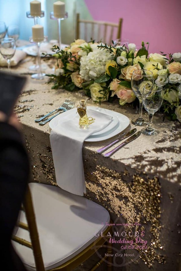 Ela - organizacija i dekoracija venčanja cveće