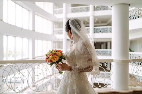 Mia Kostov Bridal