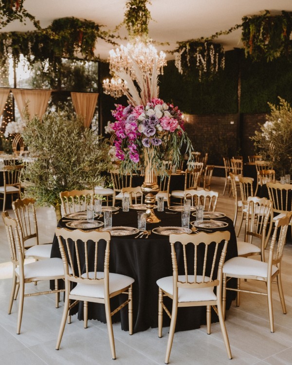 Verde venčanja na otvorenom