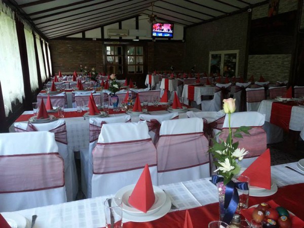 JEZERO Topola Restoran