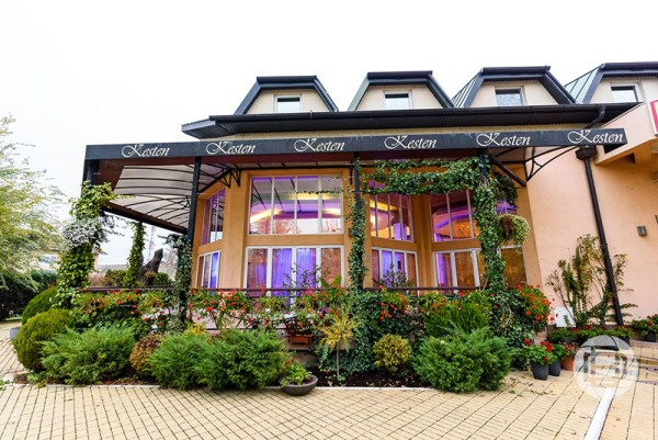 Svečana Sala Restoran Kesten