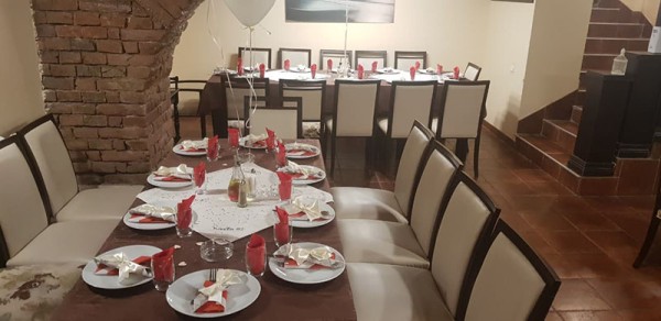 KONOBA 32 Velika Sala