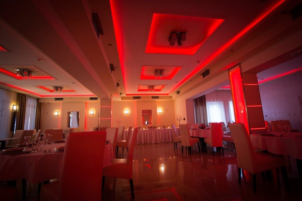 SVEČANA SALA KRUNA Velika Sala