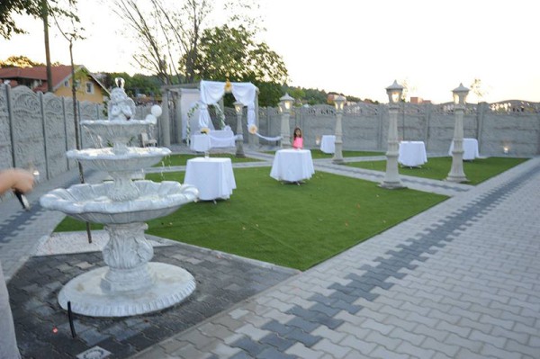 SVEČANA SALA KRUNA Mala Sala