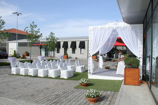 Lux Event Centar