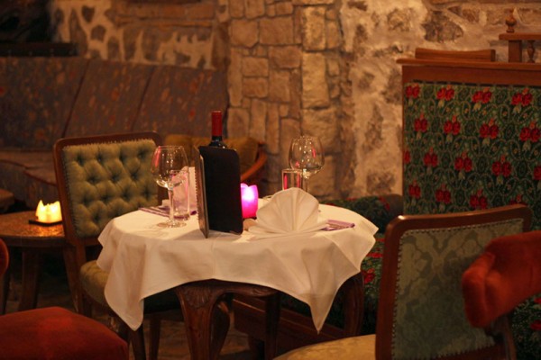Antik Vinski Bar