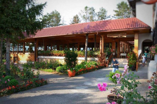 Hotel RAVNI GAJ Kristalna Sala
