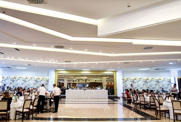 Hotel STOBEX Svečana sala Lara