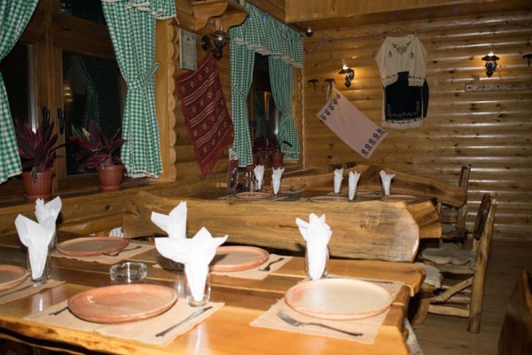 Hotel SRBIJA TIS Srpska kuća