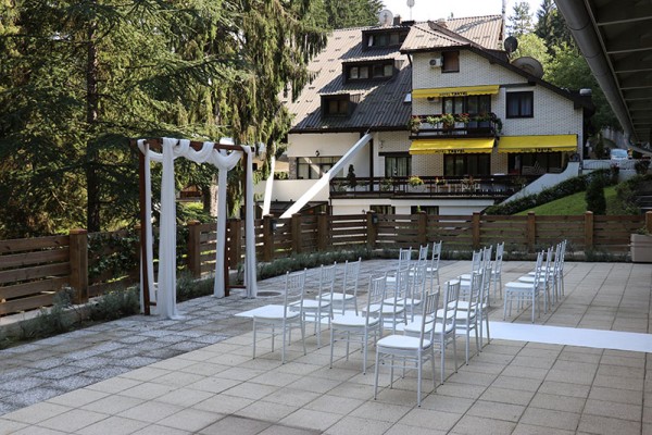 Konočište sa restoranom Idila