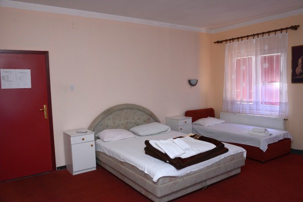 Hostel Šumadijska noć