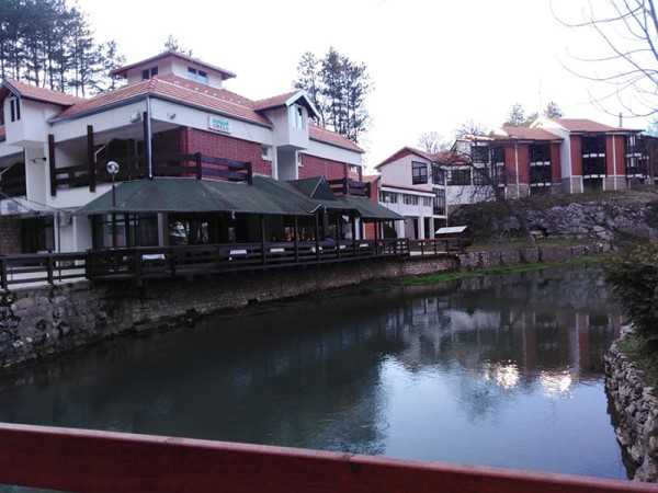 Motel Vrelo