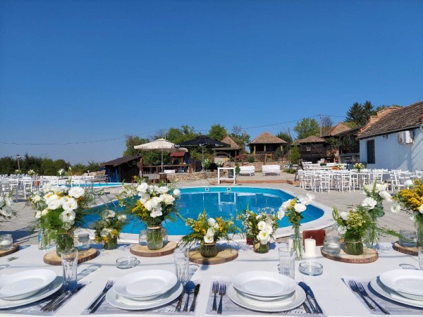 Etno selo Markovi Konaci