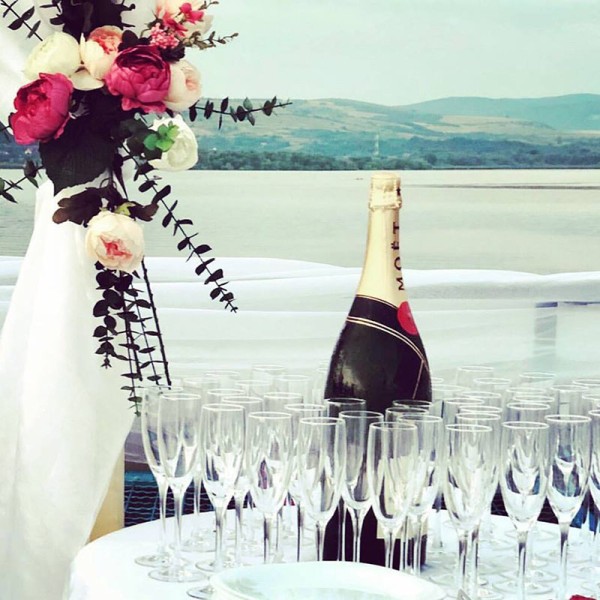 Svečana Sala Belvedere Srebrno Jezero