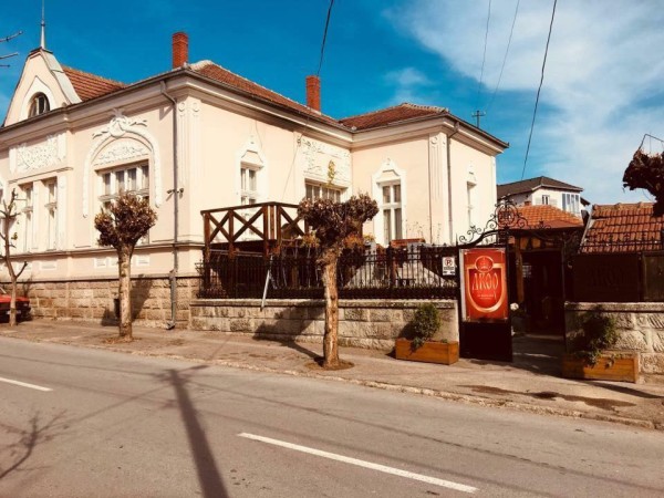 Restoran Dvor Bre