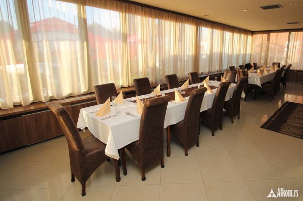 Hotel Ekstra Lion MD