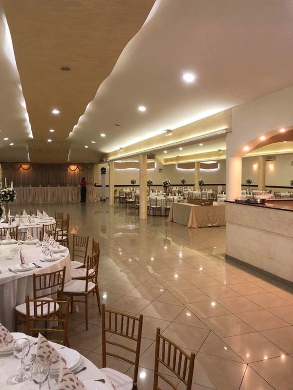 RESTORAN KRALJICA Velika Sala