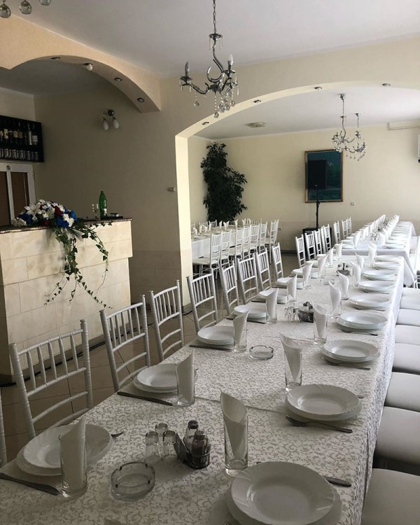 RESTORAN KRALJICA Mala Sala